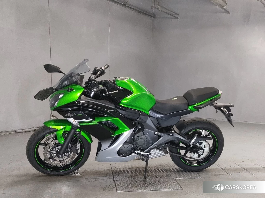 Проданный Kawasaki NINJA 400 2015 из Японии, фото 2