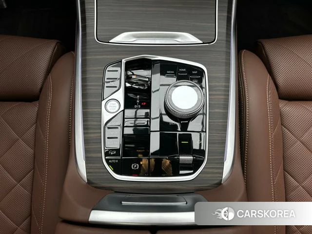 BMW X7 id 4257255 из Китая 12