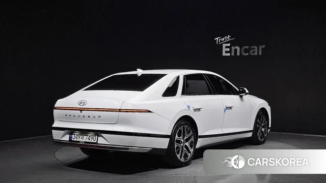 Hyundai Grandeur (GN7) id 3534028 из Кореи 12