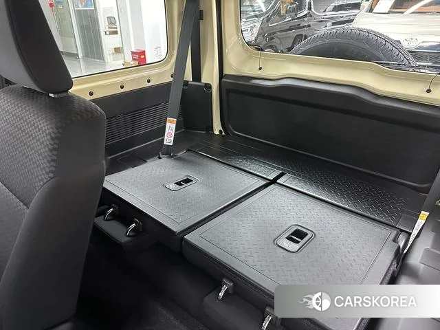 Suzuki Jimny 2025 Желтый из Китая, фото 2
