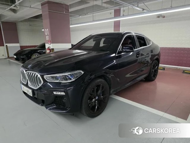 BMW X6 (G06) 2021 Черный из Кореи, фото 2