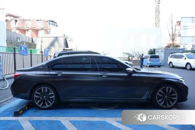 BMW 7 Series (G11) id 2479068 из Кореи 12