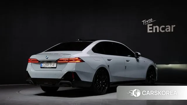 BMW 5 Series (G60) id 3496805 из Кореи 12