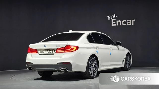 BMW 5 Series (G30) id 4446072 из Кореи 12