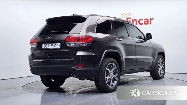 Jeep Grand Cherokee id 4856216 из Кореи 12