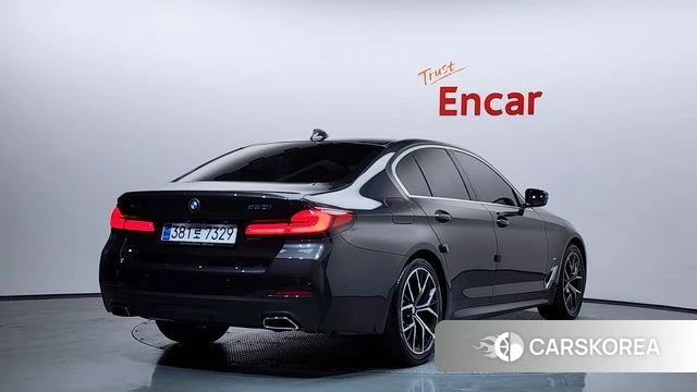 BMW 5 Series (G30) id 3833695 из Кореи 12