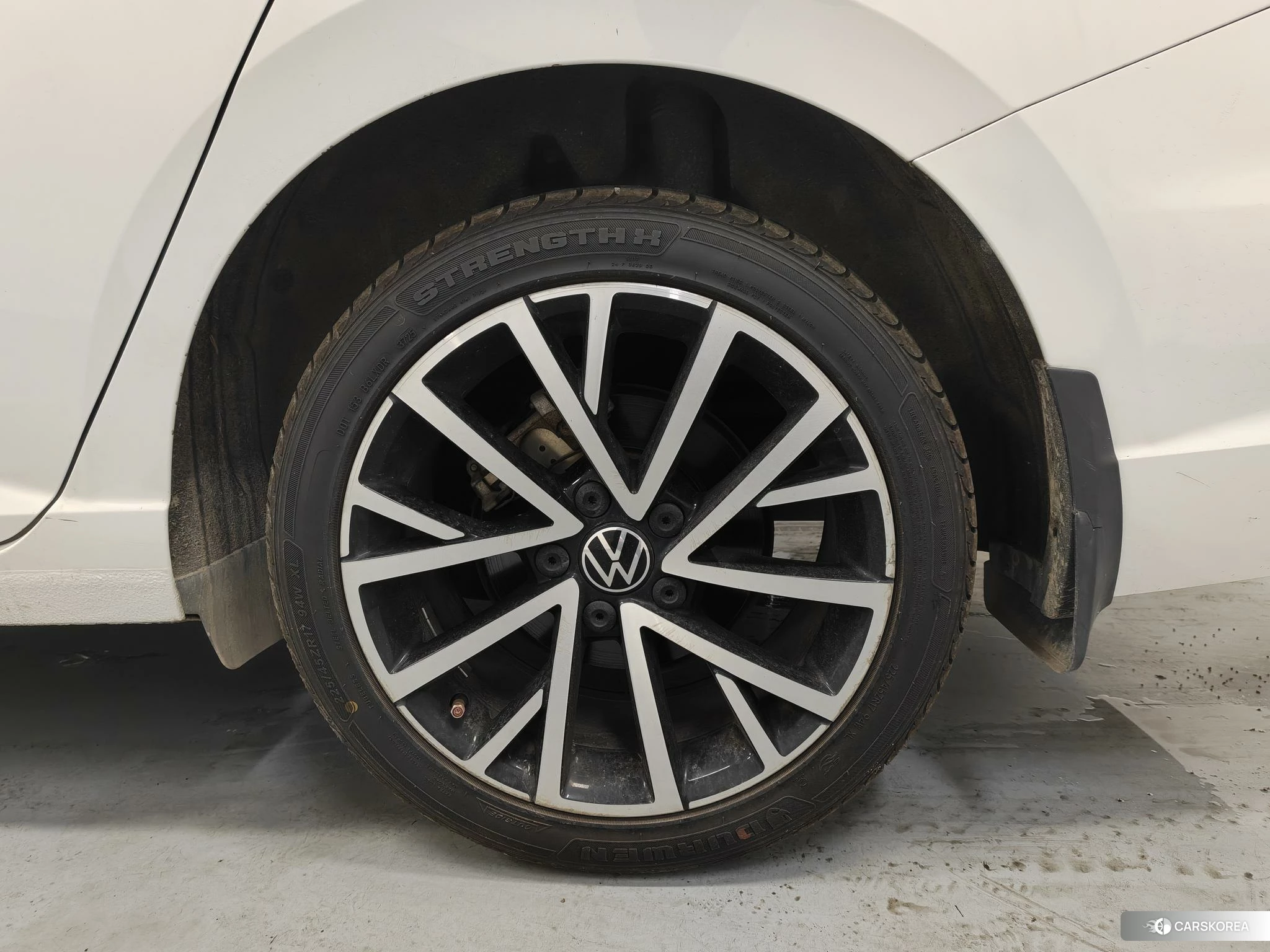 Volkswagen Lavida id 4407210 из Китая 12