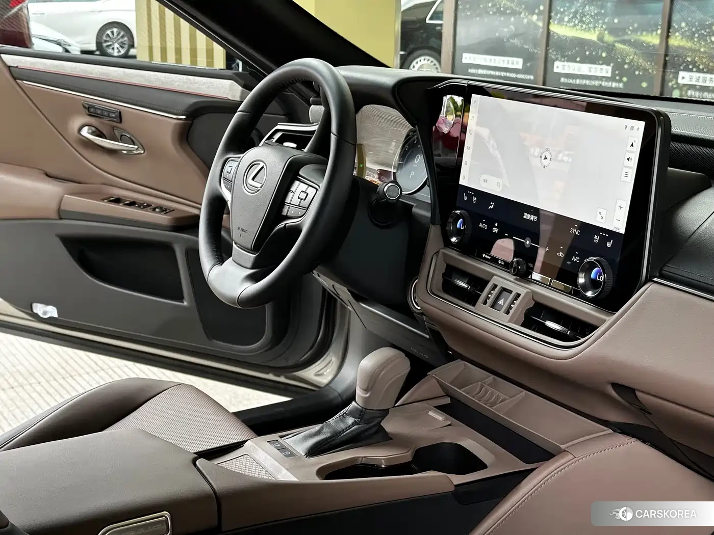 Lexus ES 2025 Silver/gray из Китая, фото 5