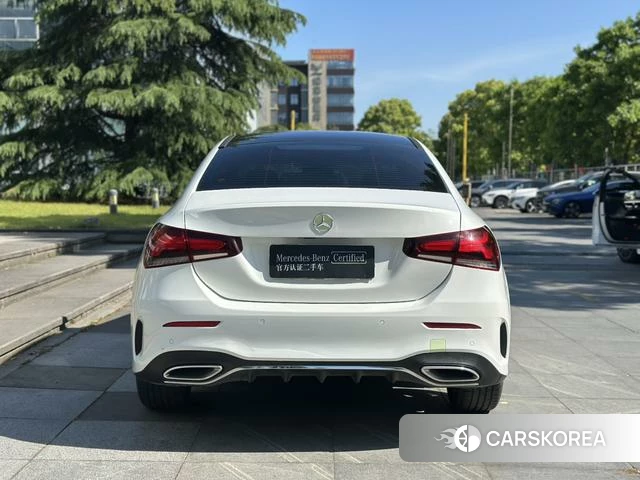 Mercedes-Benz Class A 2021 Белый из Китая, фото 2