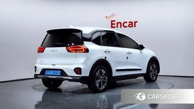 Kia Niro Plus id 3383993 из Кореи 12