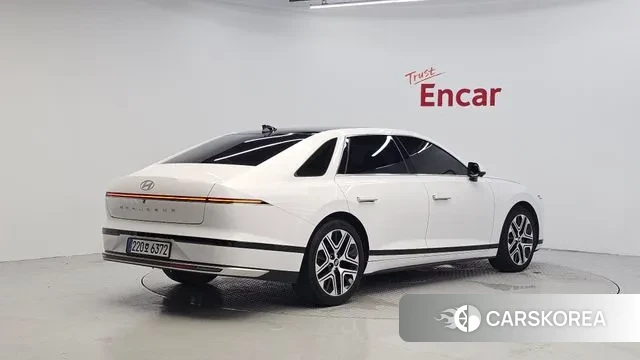 Hyundai Grandeur Hybrid (GN7) id 3180245 из Кореи 12