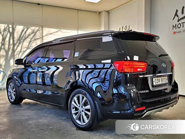 Kia The New Carnival id 3669239 из Кореи 12