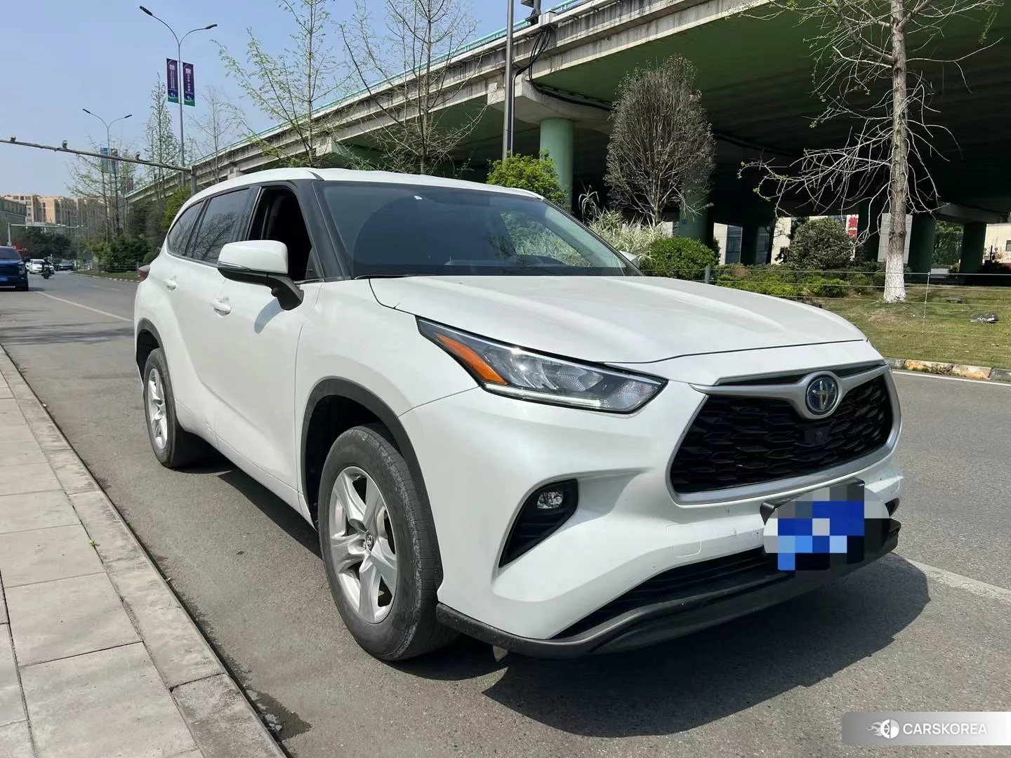 Toyota Highlander 2021 Белый из Китая, фото 2