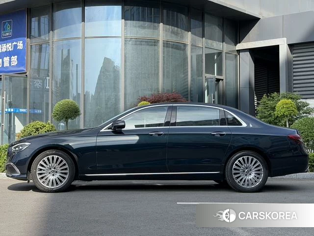 Mercedes-Benz E-class 2023 Другой из Китая, фото 6