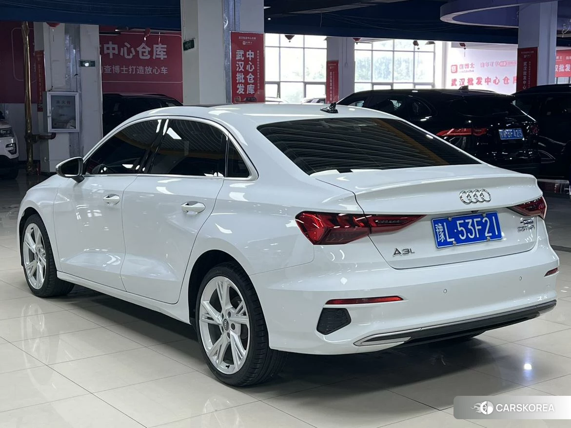 Audi A3 2022 Белый из Китая, фото 4