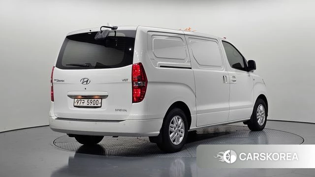 Hyundai The New Grand Starex id 4519606 из Кореи 12