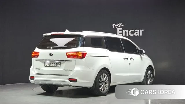 Kia The New Carnival id 3661844 из Кореи 12