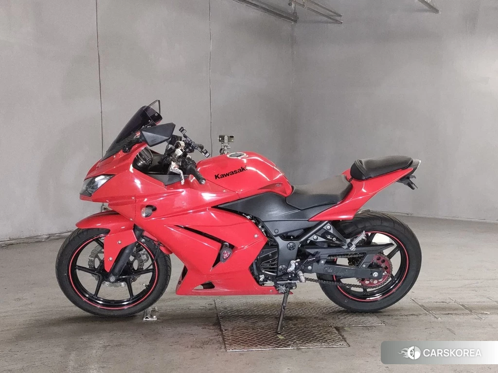 Проданный Kawasaki NINJA 250R 2012 из Японии, фото 2