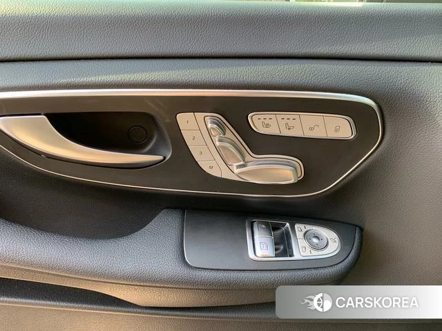 Mercedes-Benz V-class id 4263731 из Китая 12