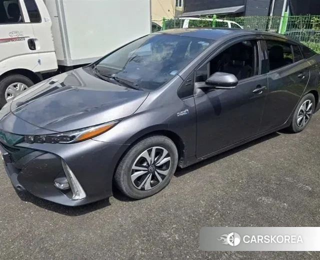 Toyota Prius Prime id 3090711 из Кореи 8