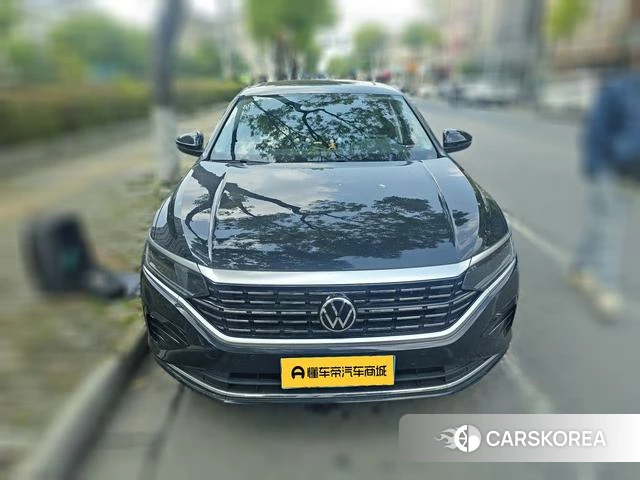 Volkswagen Passat 2022 Черный из Китая, фото 2