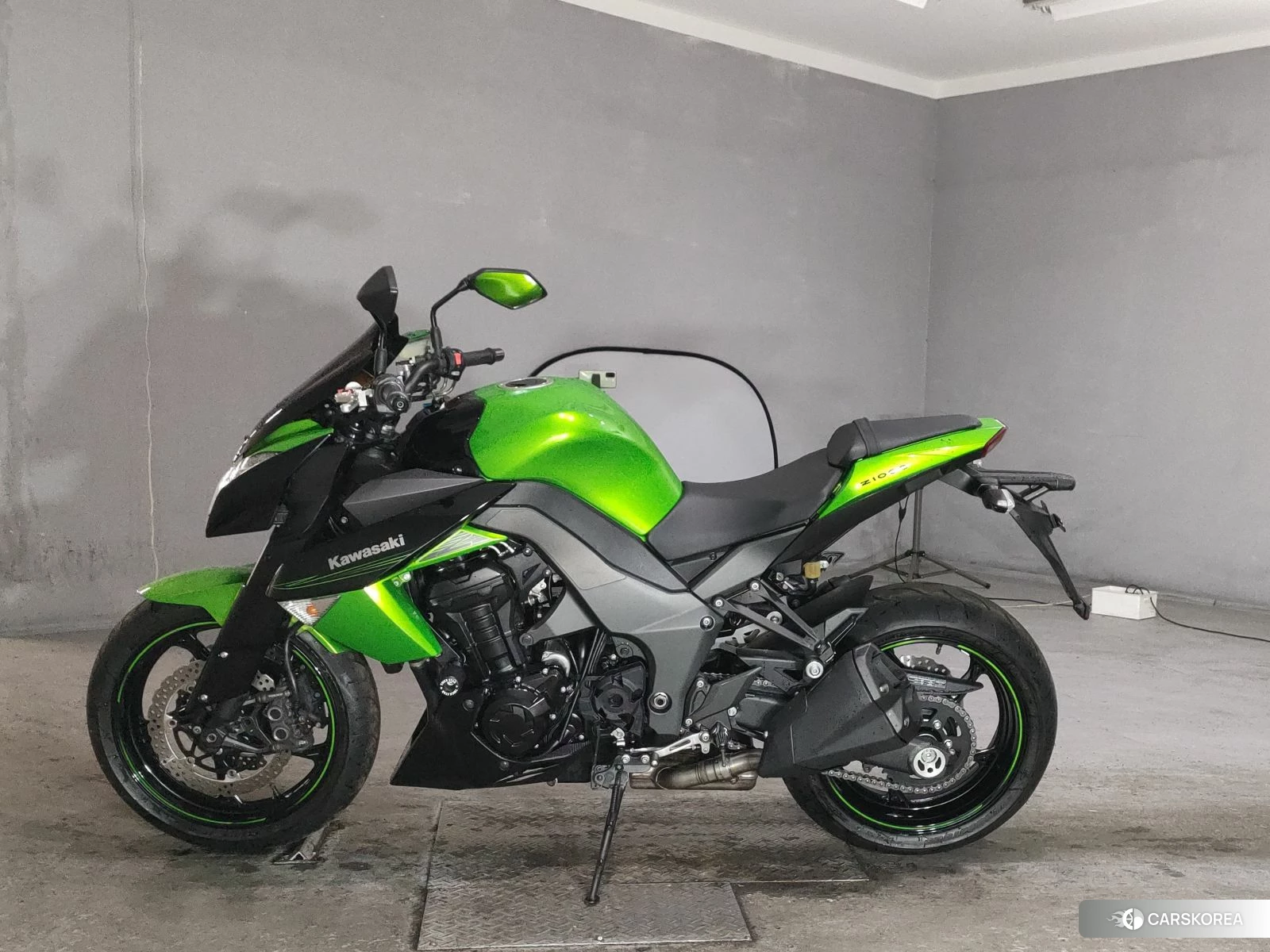 Проданный Kawasaki Z1000 2012 из Японии