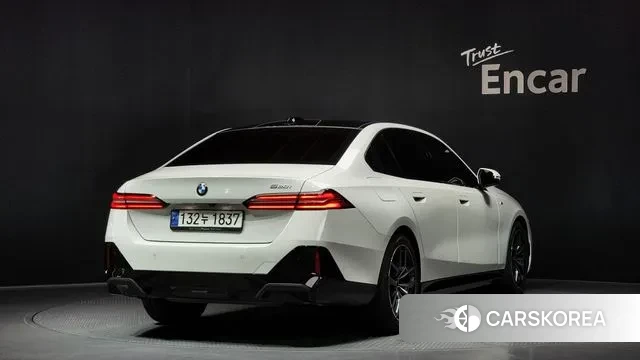 BMW 5 Series (G60) id 3477537 из Кореи 12