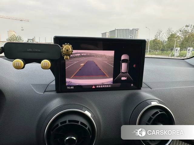 Audi Q2L id 4209864 из Китая 12