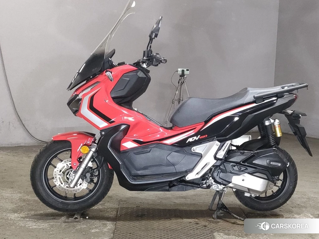 Проданный Honda ADV150 2019 из Японии