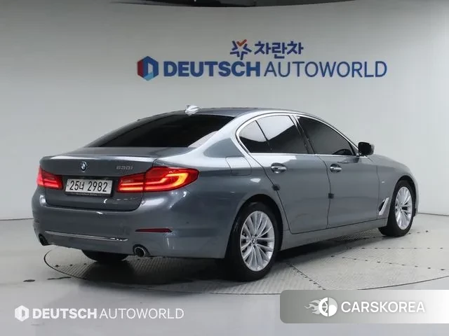 BMW 5 Series (G30) id 3423370 из Кореи 12