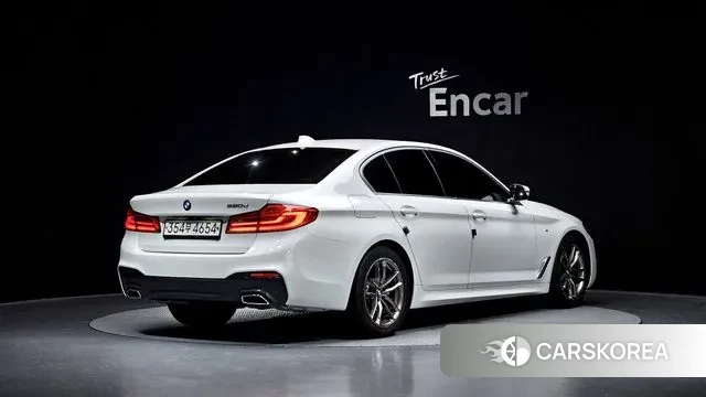 BMW 5 Series (G30) id 3045032 из Кореи 12