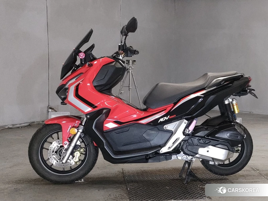 Проданный Honda ADV150 2019 из Японии