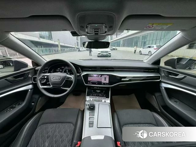 Audi A7L 2024 Серебристо-серый из Китая, фото 2