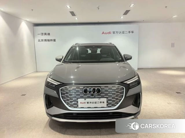 Audi Q4 e-tron 2025 Темно-серый из Китая, фото 2