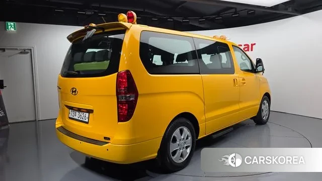 Hyundai The New Grand Starex id 3292274 из Кореи 12