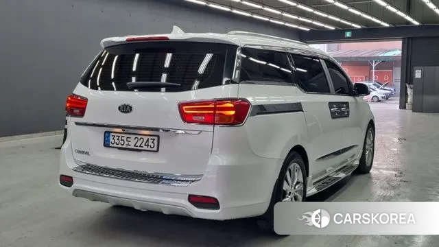 Kia The New Carnival id 3757543 из Кореи 11