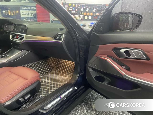 BMW 3 series 2021 Черный из Китая, фото 4