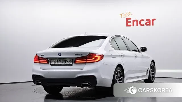 BMW 5 Series (G30) id 3445147 из Кореи 12