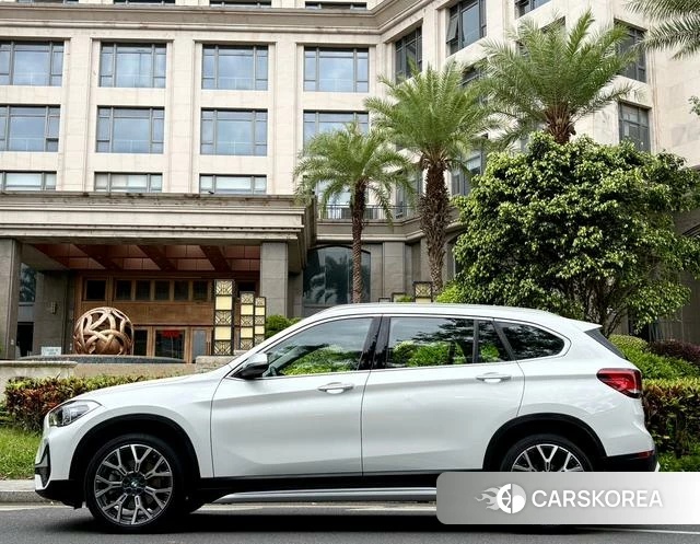BMW X1 id 4290921 из Китая 9