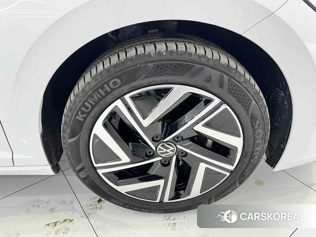 Volkswagen Sagitar id 4313409 из Китая 12