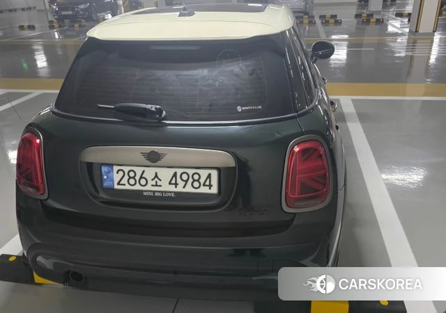 Mini Cooper 2022 Темно-зеленый из Кореи, фото 2