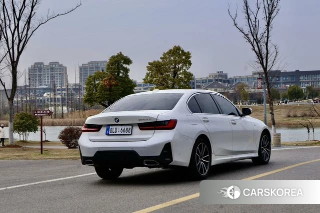 BMW 3 series id 4348763 из Китая 10