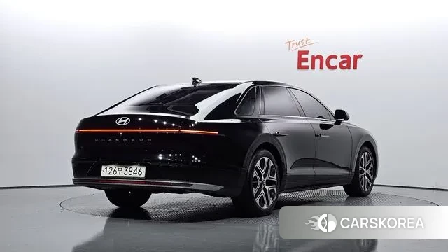 Hyundai Grandeur Hybrid (GN7) id 3251708 из Кореи 12