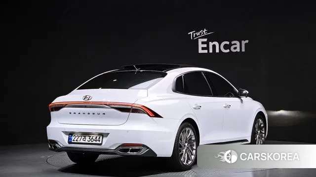 Hyundai The New Grandeur IG id 3290057 из Кореи 12