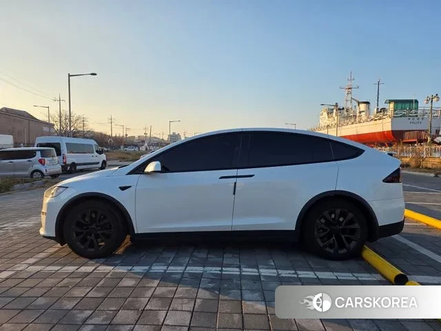 Tesla Model X 2023 Белый из Кореи, фото 5