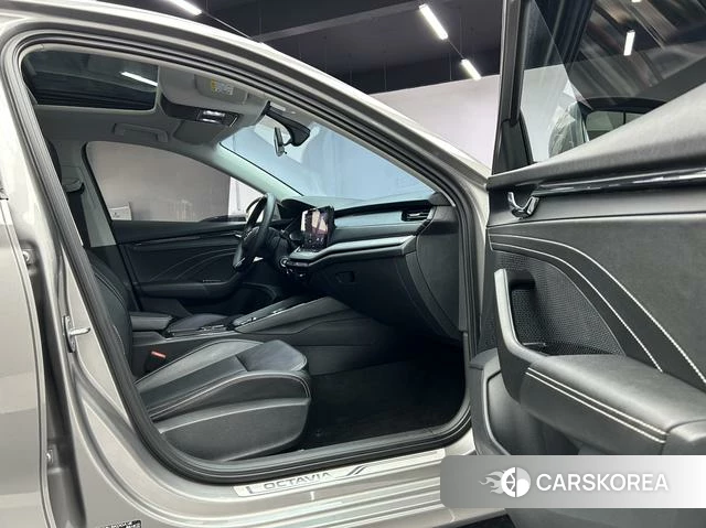 Skoda Octavia id 4392093 из Китая 12