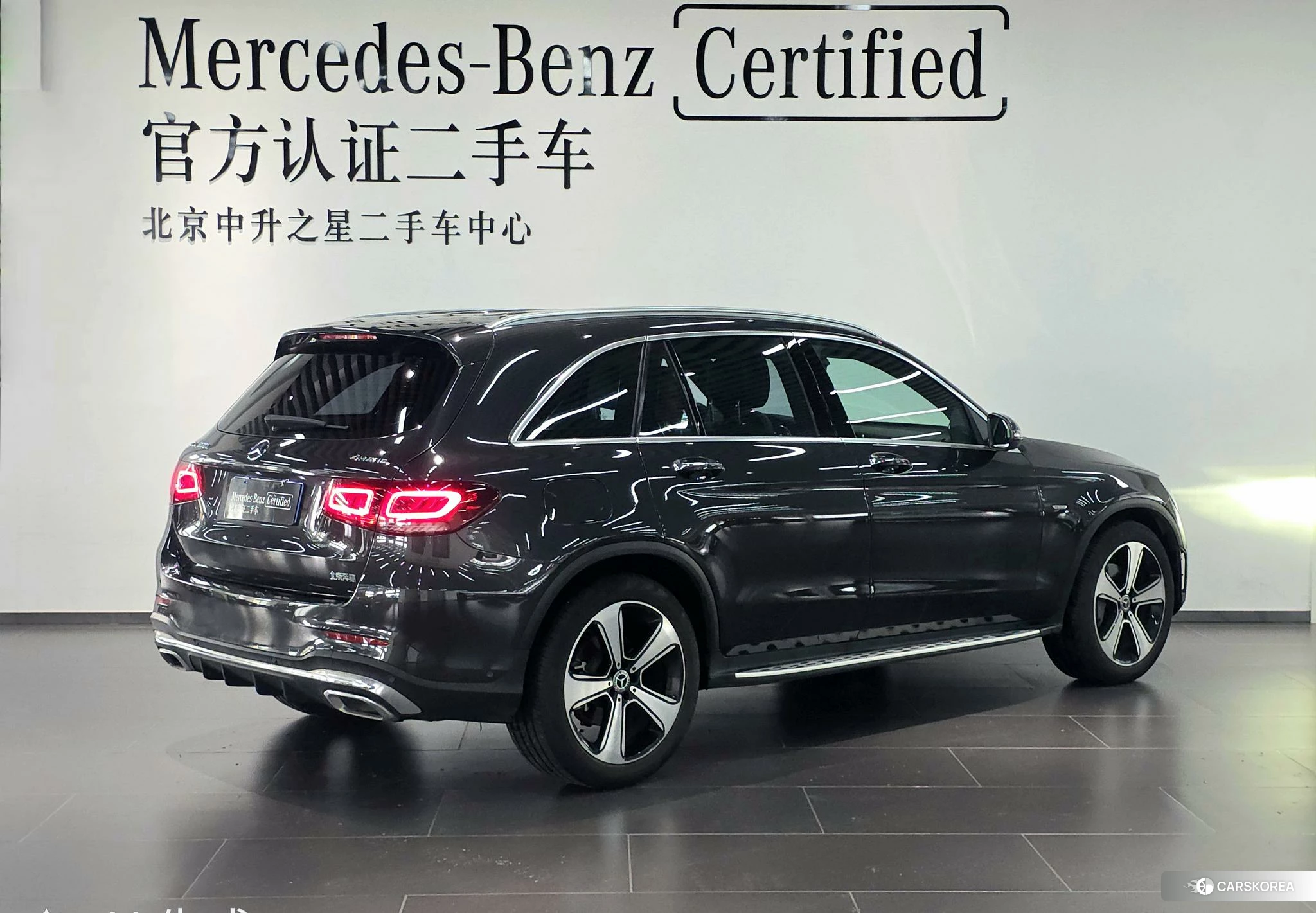Mercedes-Benz GLC 2021 Темно-серый из Китая, фото 4