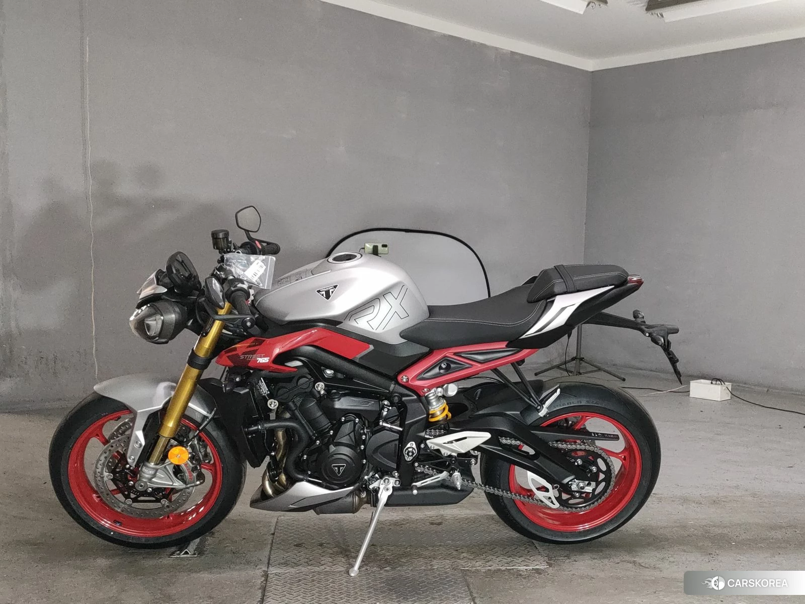 OTHER TRIUMPH STREET TRIPLE 765RX 2026 из Японии