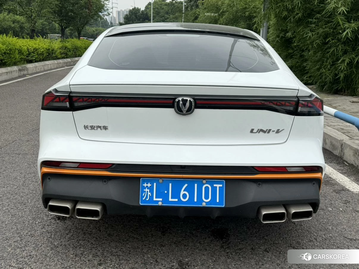 Chang'an UNI-V id 4455501 из Китая 7