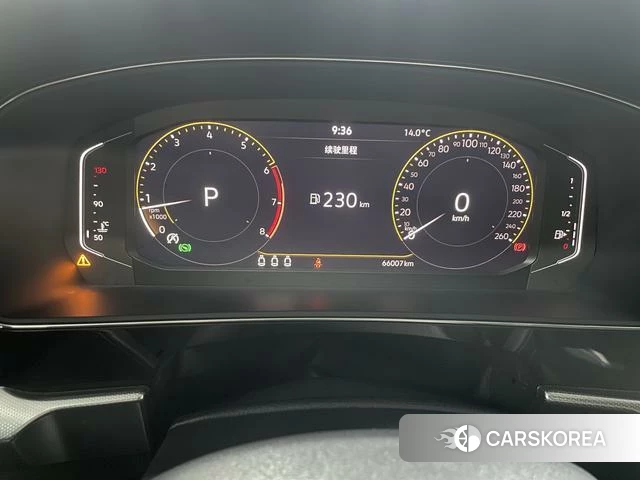 Volkswagen Passat 2022 Серебристо-серый из Китая, фото 2